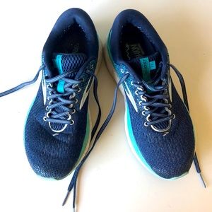 Brooks ghost 11 size 9